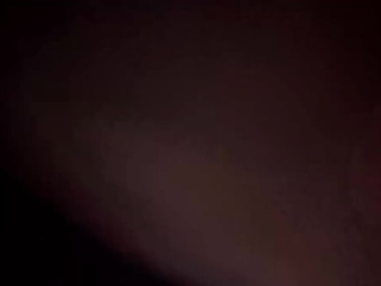 独家爆料！大神约炮学妹无套爆操，潮喷五次内射1