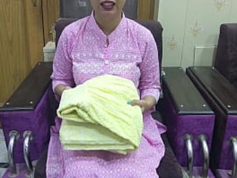 First-ever-time Indian girlfriend Mera gets crazy in super-steamy room activity