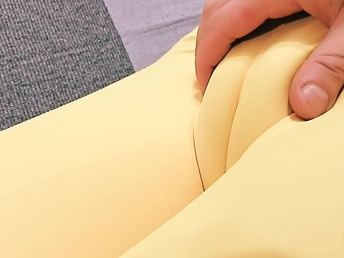 Huge Culo Latina Has Enormous Cameltoe And Enormous Tits. Cock-squeezing Lycra Trousers