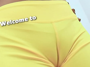 Just 19yr Fitness Breezy Cameltoe Round Ass Natural Teenage Boobs