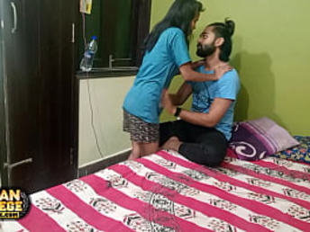 Lko Teddy pulverizes young Indian gf Yr Elder, Tannu, and gives her a taut puss inward climax