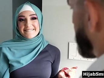 Violet Gem's soccer coach instructs her how to handle a huge manstick like a pro