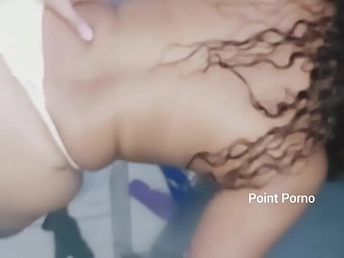 my friend went out to buy beer and left me alone with his wife, I ended up eating the horny girl and jizzing inwards her pussy so she could get preggie