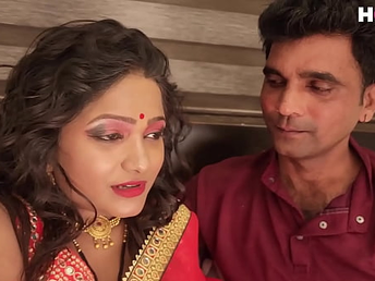 Super-steamy Indian COUGAR IndianNikdelhi wails space fully getting her taut booty boinked unconnected with her hubby's buddy