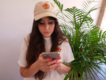 Pam's prime time: Innocent talk, derisory talk & fat tits action