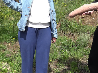 Stepmommysusan: Gigantic-jugged yankee COUGAR gets a second mitt-tearing up from a Muslim Sextoy Broker