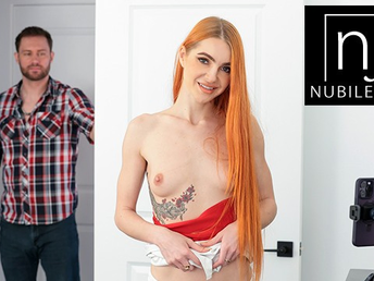 Lil Dragon & Sam Horrify take swan around deep throating with an increment of romping above live shoelace cam