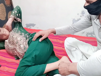 Hot Desi Aunty in a Idealizer POV to Raw seize and heavy bosom