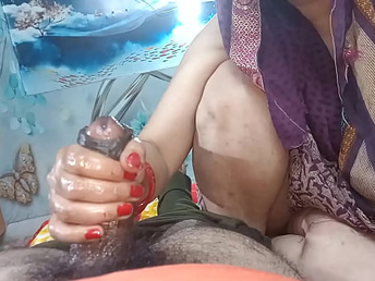 Yoursaliabegum & Kapil make a hook-up relation in their apartment - intense intercourse with sensual ass shaking