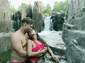 Isumit and Imoumita's steamy Indian Outdoor Orgy