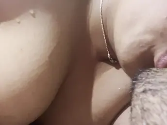 A hot kissing prizefight relating to a desi girl, as seen surrounding Nisha’s clamminess videos