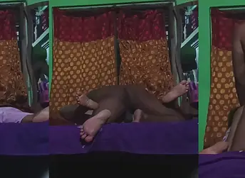 Kolkata duo mms: Desi Indian wifey gets bare in office and drills hard in Dhaka order of the day